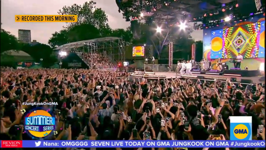 اجرای Seven از جونگ کوک در کنس...