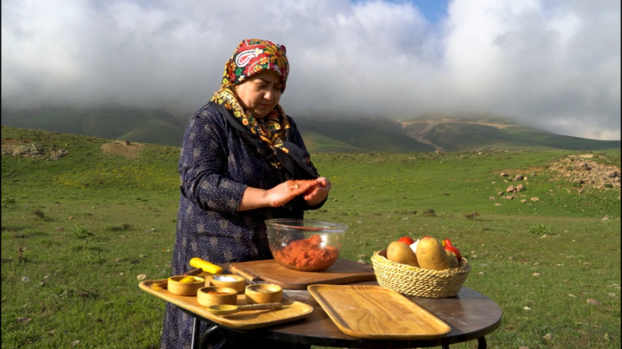 درست کردن تاس کباب ویژه تو فضا...