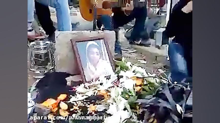 مام یه زمون عشقی داشتیم هی روز...