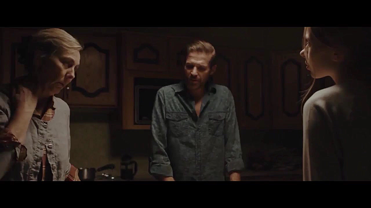 فیلم ترسناک پشت سرت BehindYou2020دوبله فارسی زمان5027ثانیه