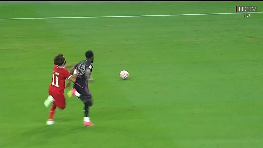 سرعت وحشتناک آلفونسو دیویس در...