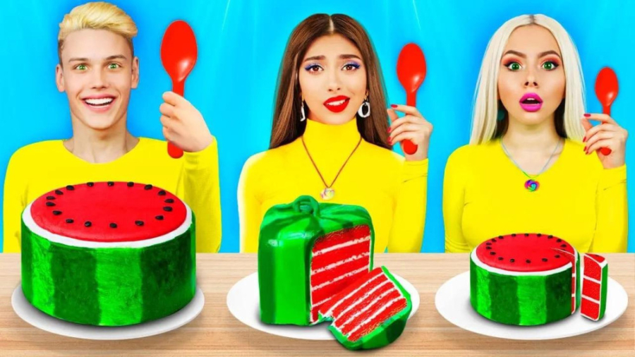 چالش غذایی  چالش خنده دار  چال...