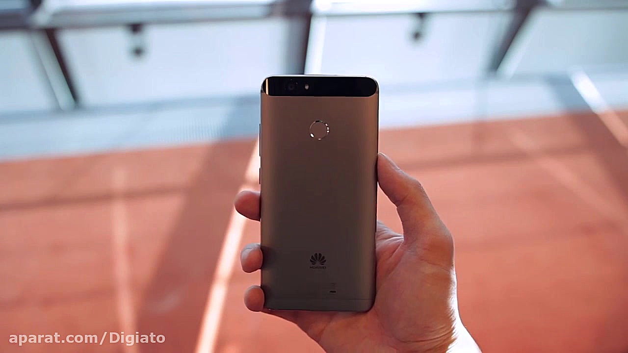 نگاه نزدیک به تلفن هوشمند جدید...