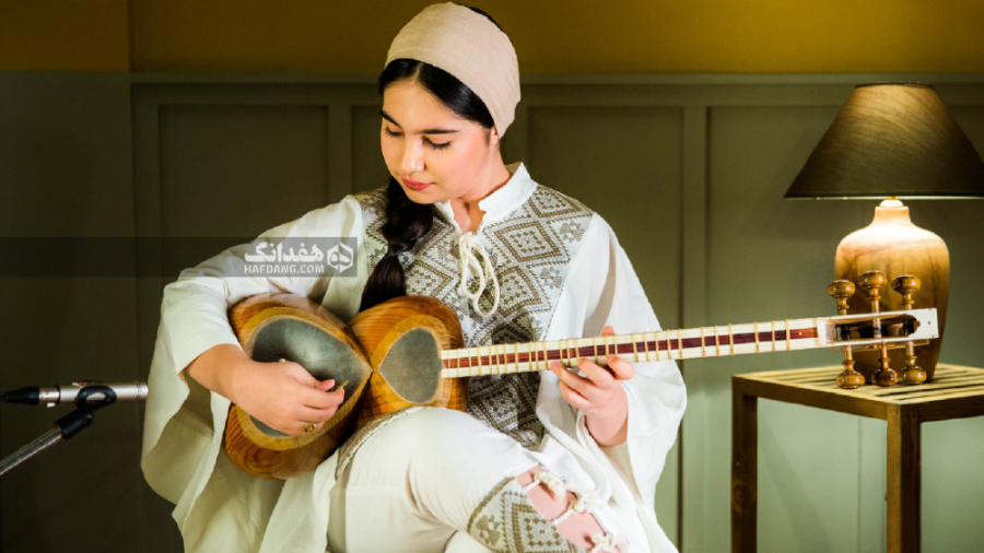 دختر نوجوان ایران زمین با اجرا...