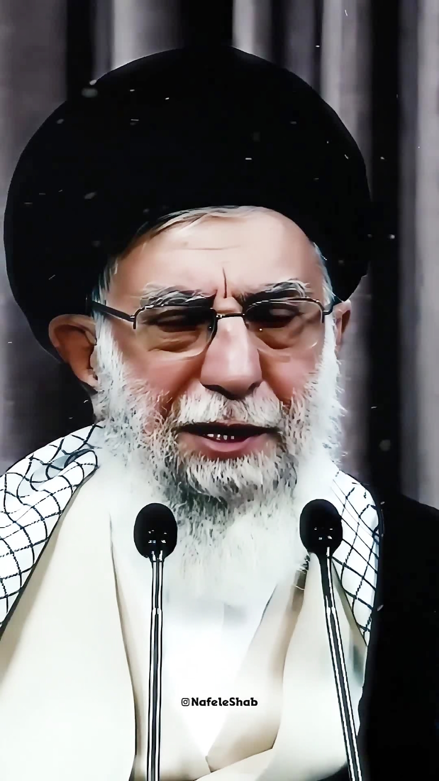 گر چه دوریم به یاد تو سخن میگوییم