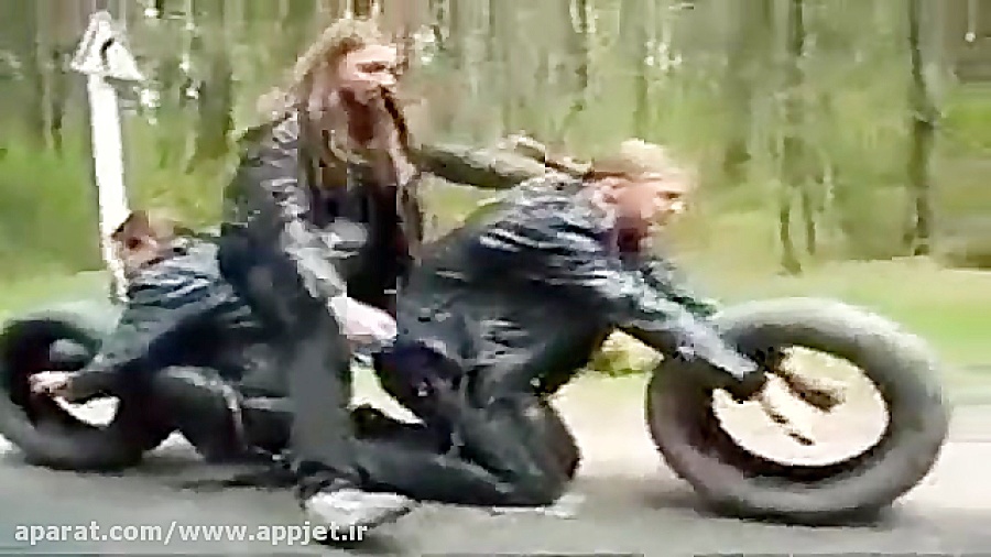 طنز موتورسوار تصادف با موتور س...