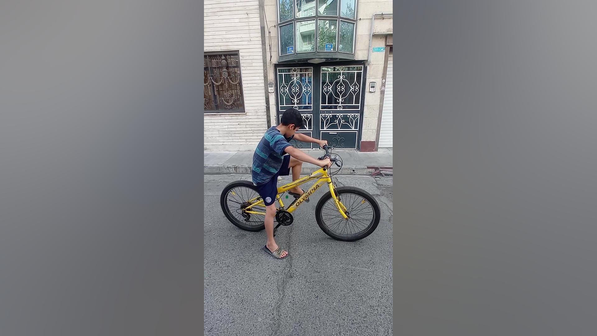 آموزش تک چرخ دوچرخه