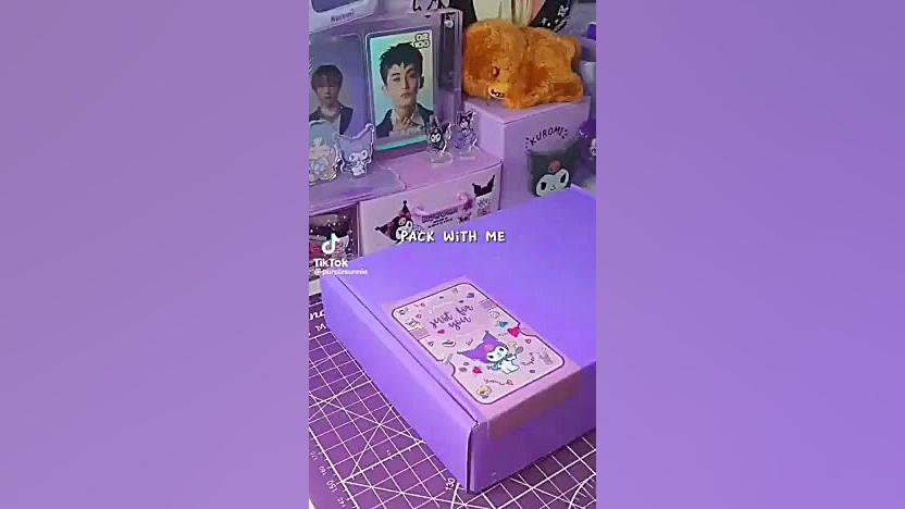 انباکسینگ بنفش