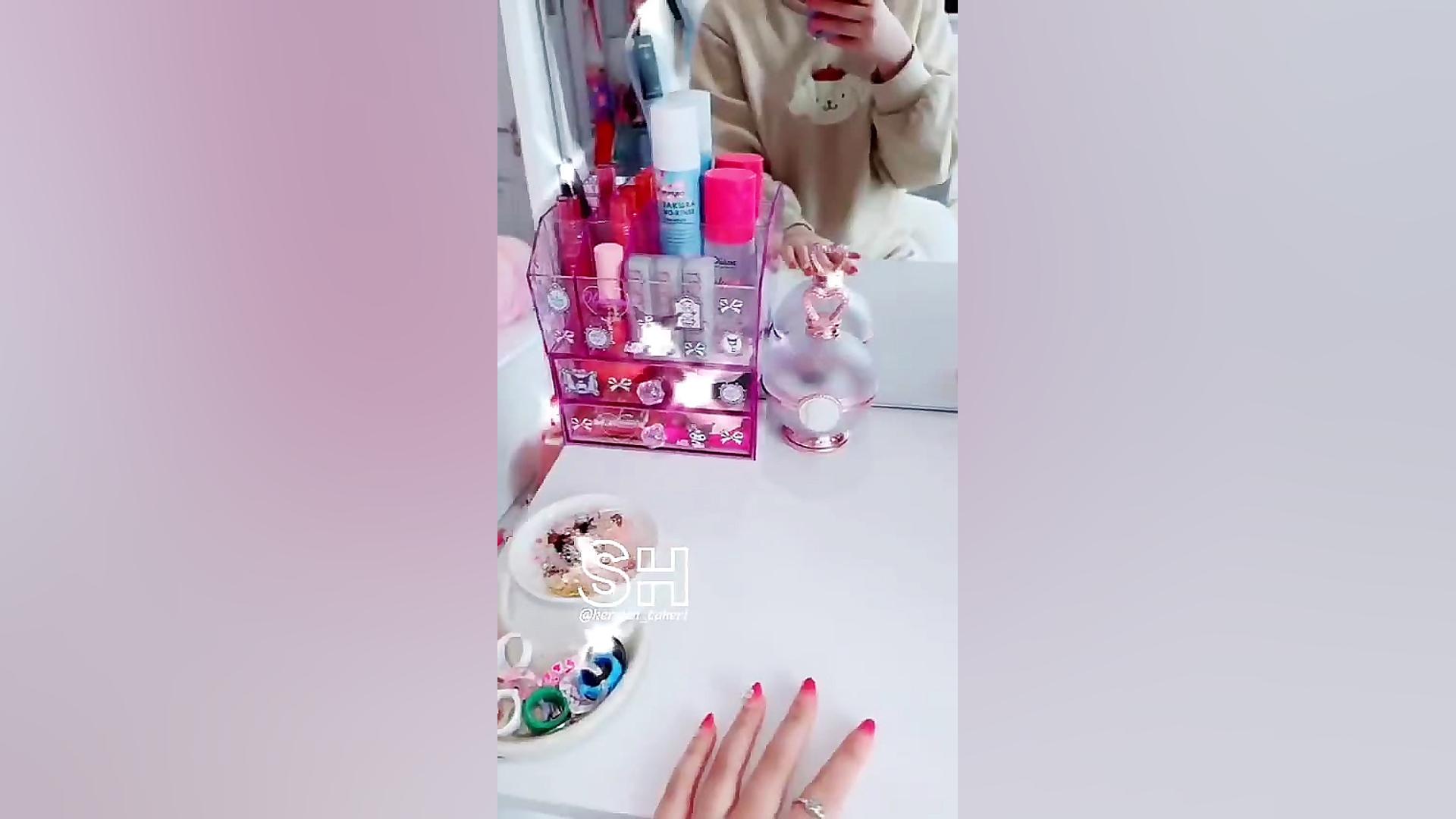 وسایل آرایش دخترانه