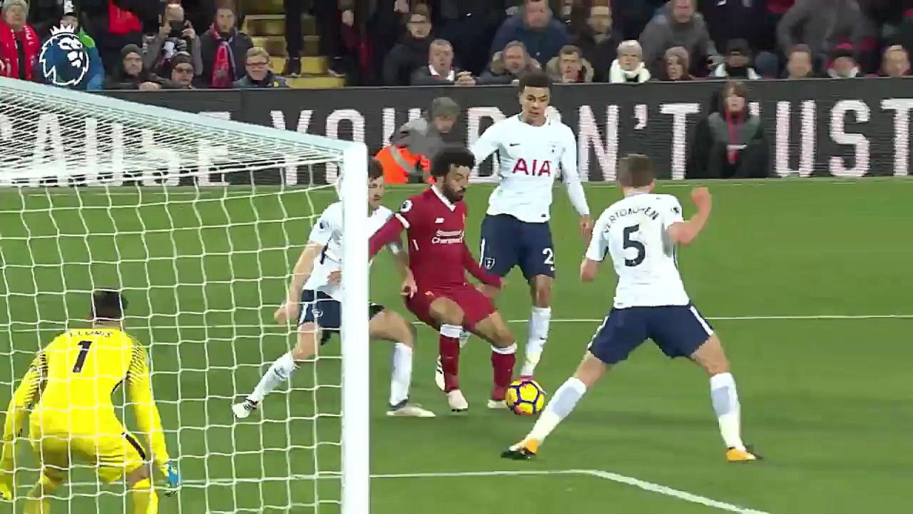 تعدادی از گل های محمد صلاح