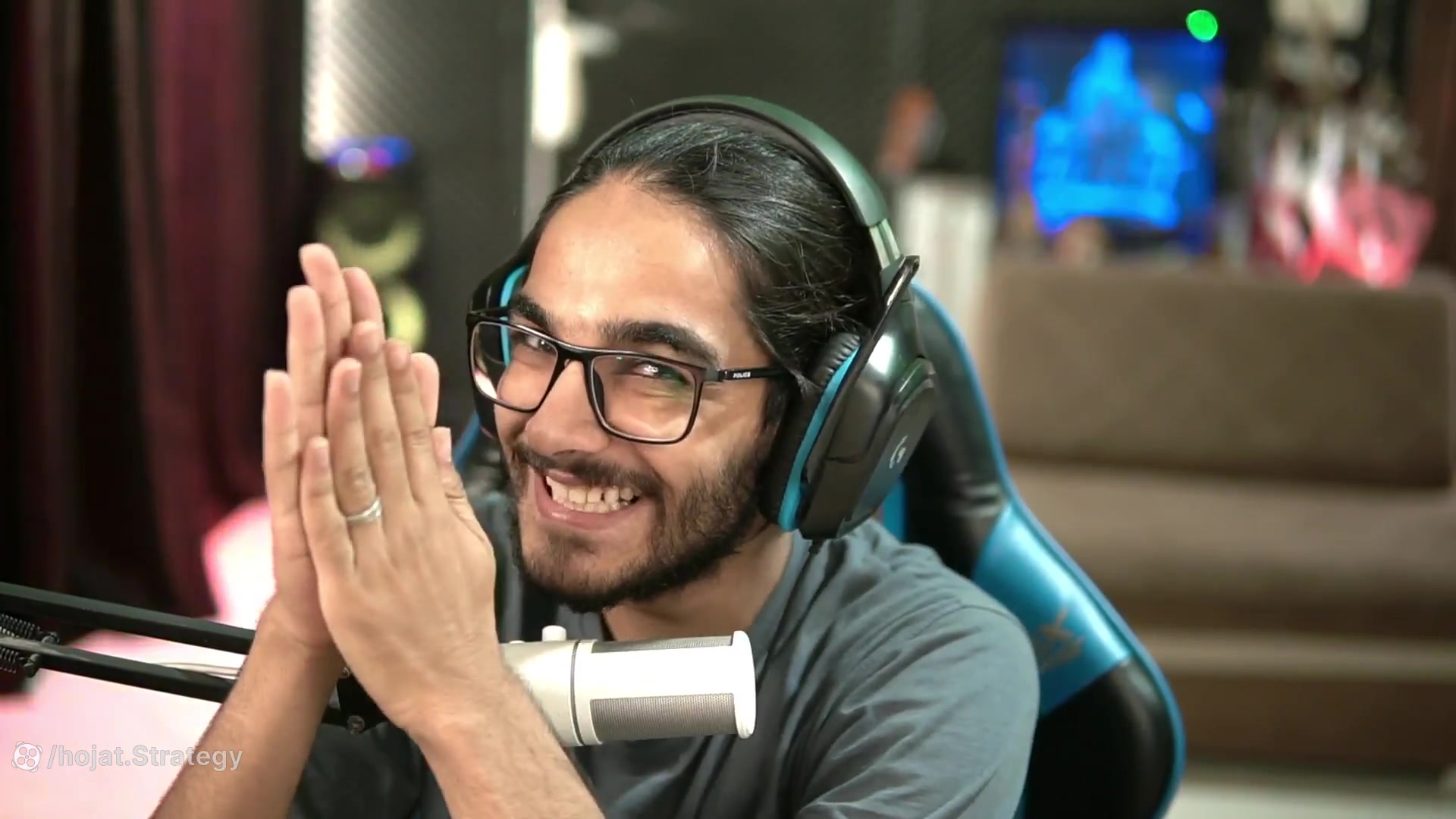 خرید خیلی خفن در پسرخوانده با...