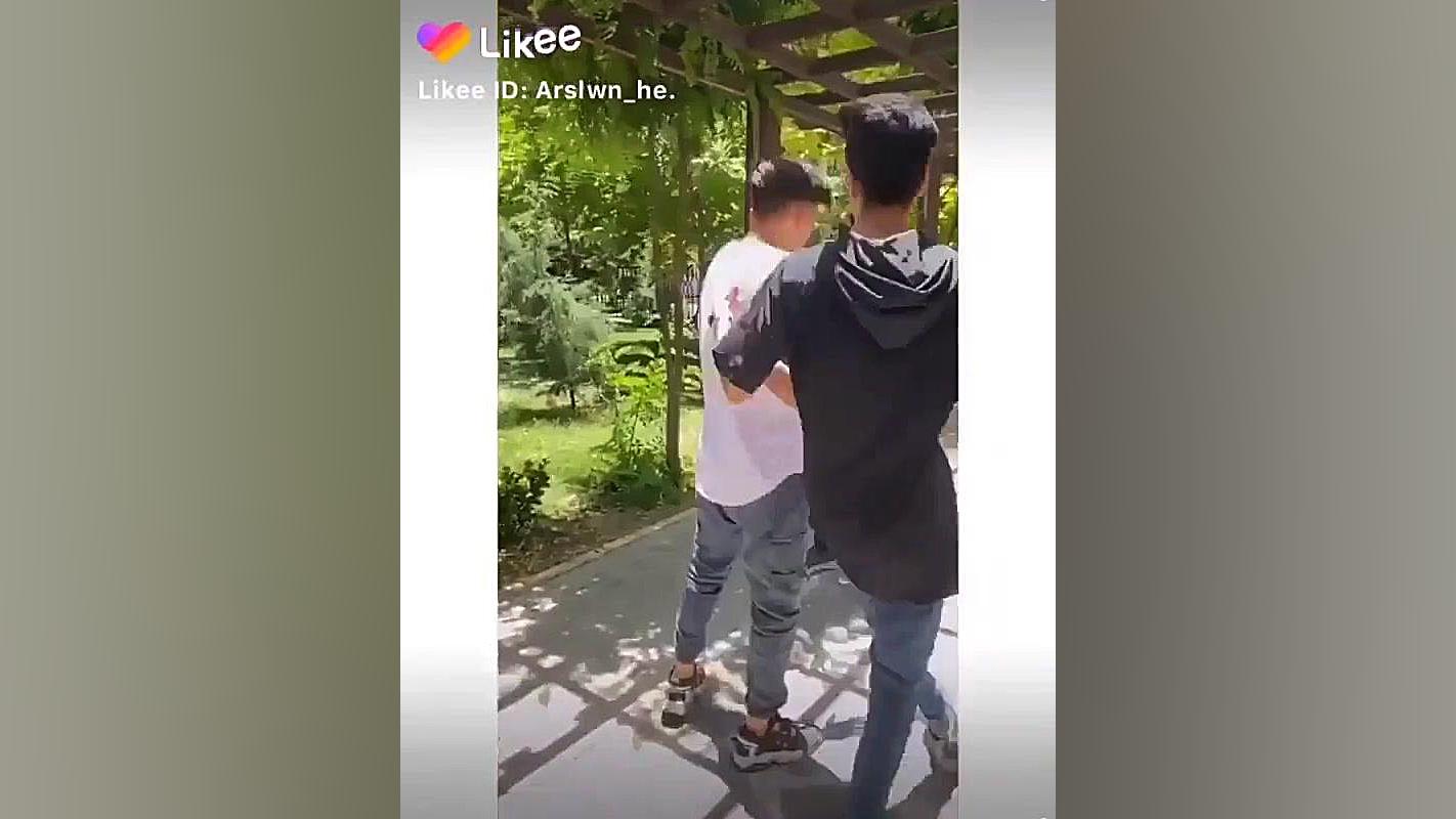 ویدیو تو پارکی ارسلان کاشی. و...