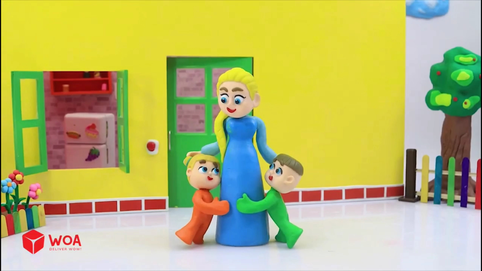 کارتون سرگرمی السا و خمیر بازی...