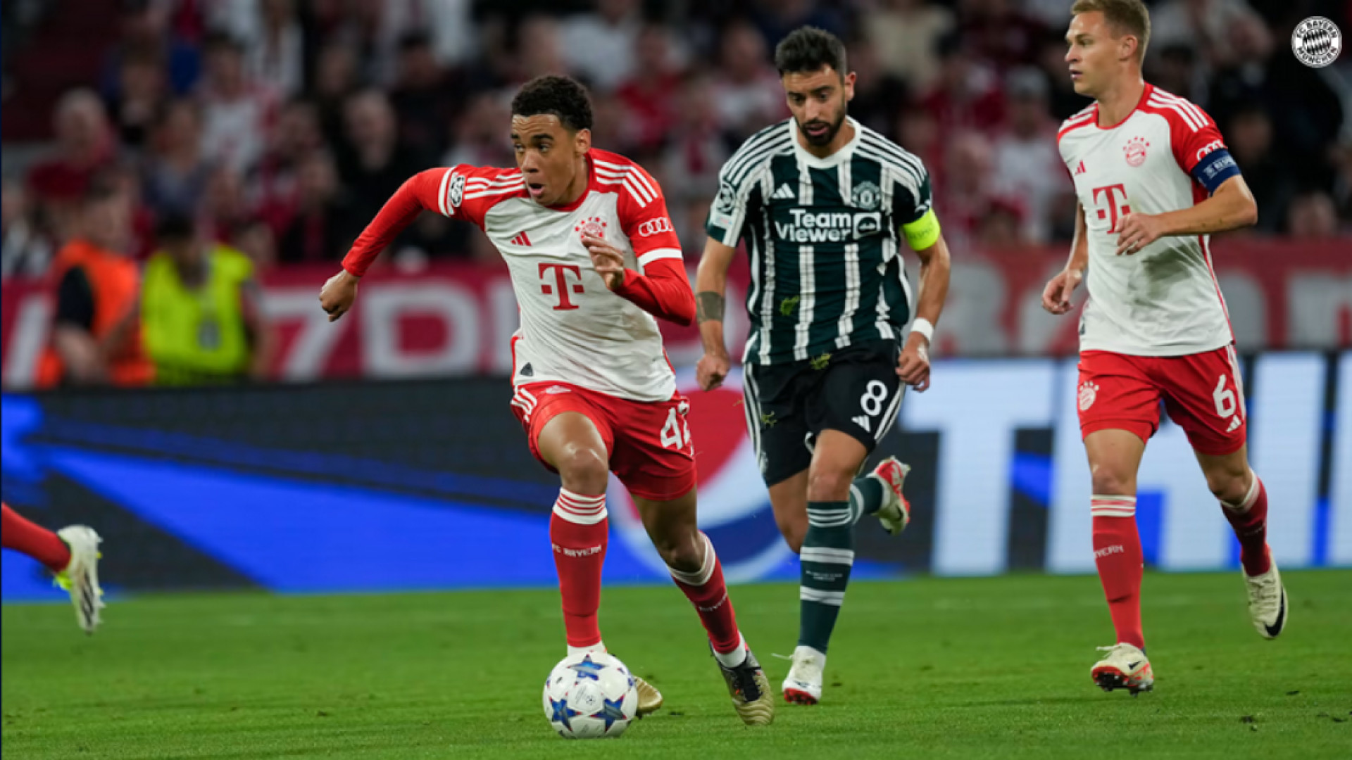 عملکرد جمال موسیالا مقابل منچس...