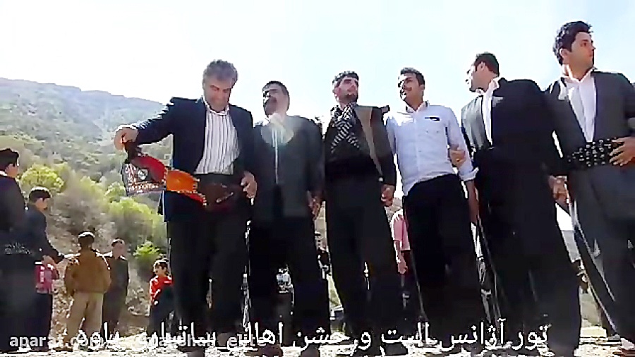 رقص کردی شاد روستای ساتیاری پا...