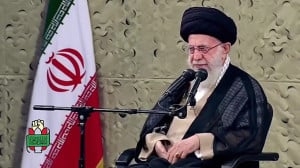تمجید امام خامنه ای از برگزارکنندگان مراسم تجلیل از پیشکسوتان دفاع مقدس تمجید امام خامنه ای از برگزارکنندگان مراسم تجلیل از پیشکسوتان دفاع مقدس