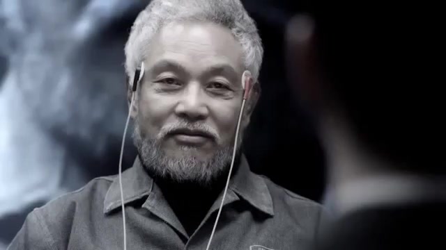 آهنگ فوق العاده بهشت سیاه گروه...