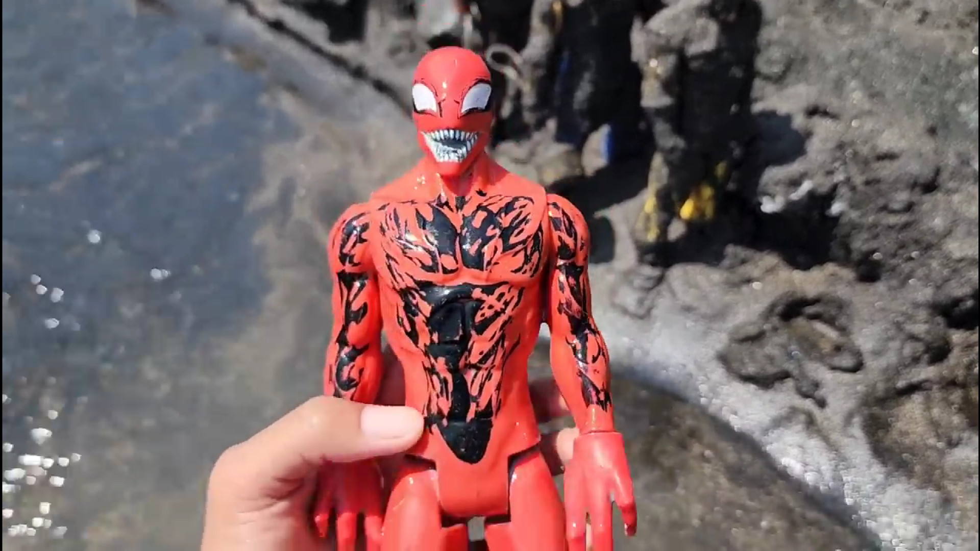 اسباب بازی و فیگورهای ابرقهرما...