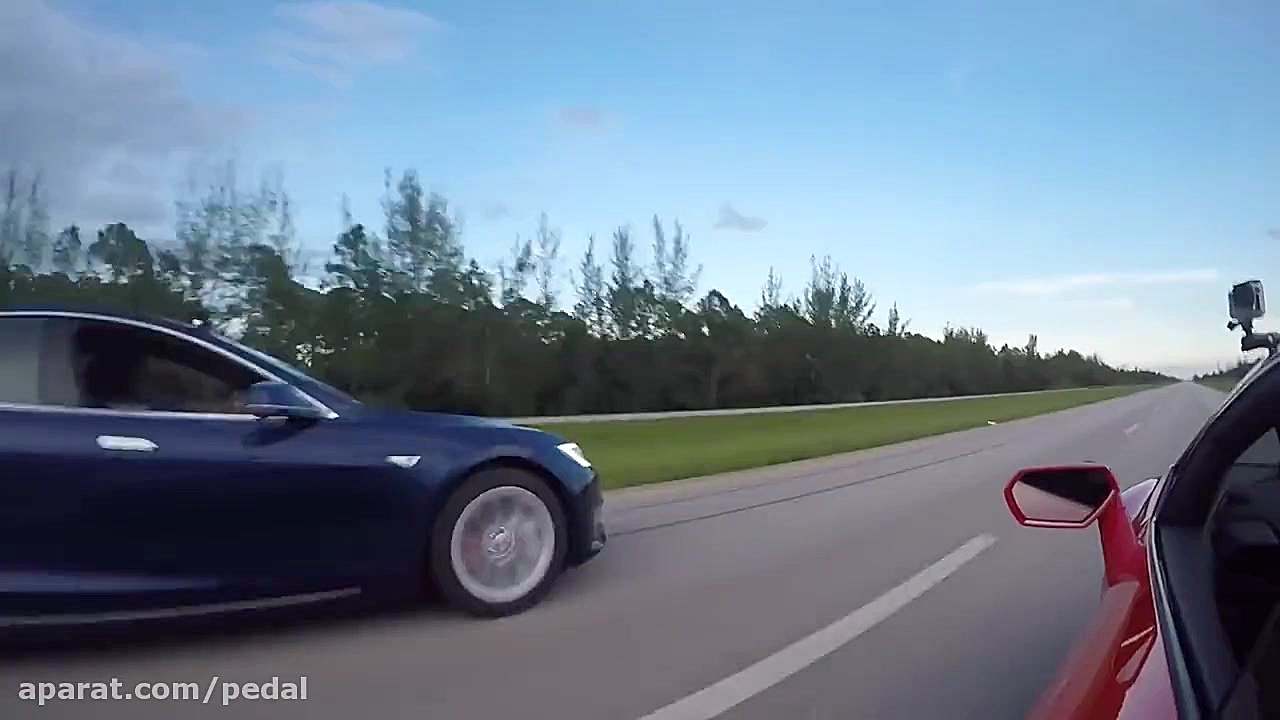 دوئل لامبورگینی اوراکان و تسلا...