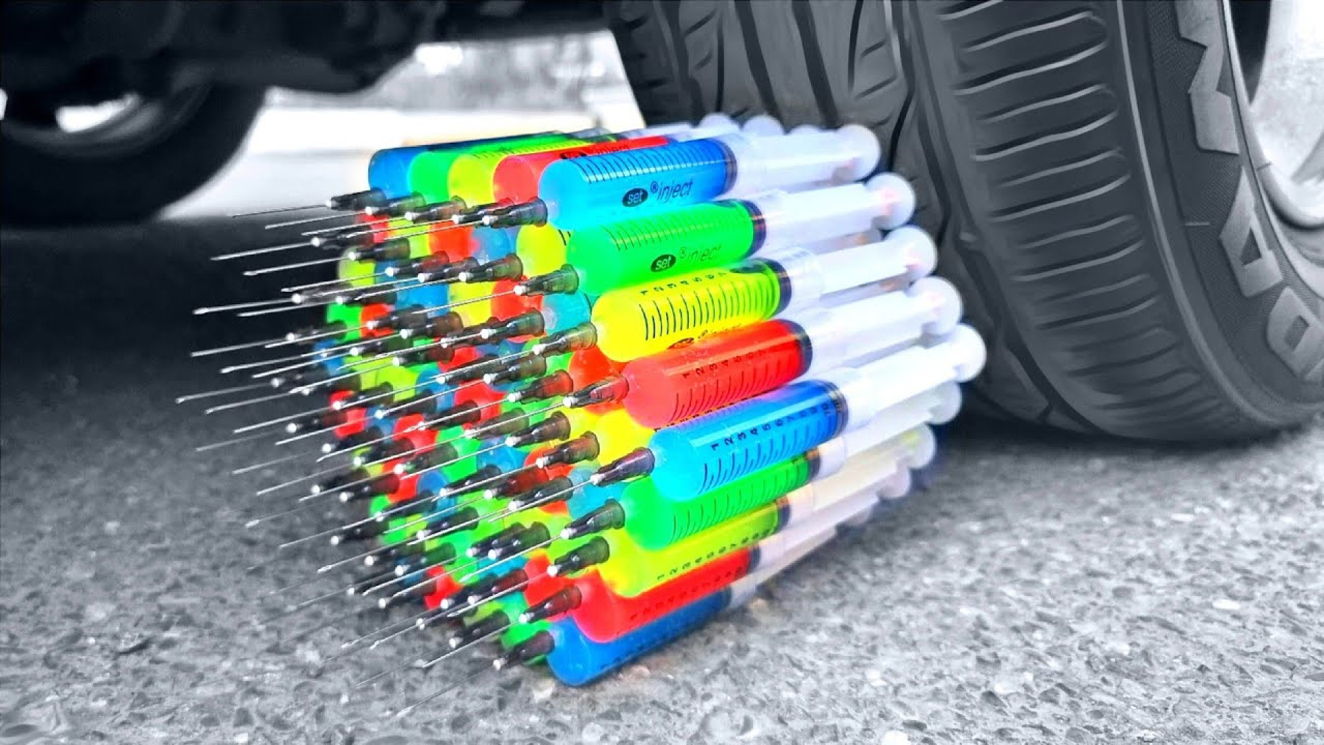 چالش سرگرمی بازی ماشین در مقاب...