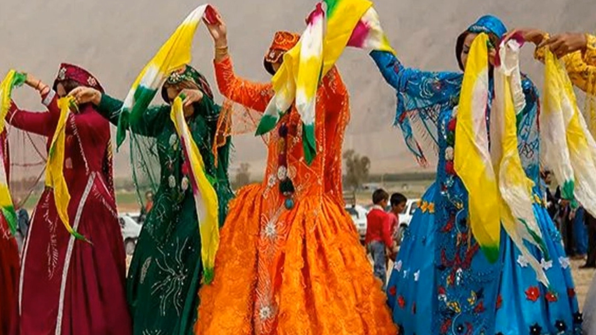 Dastmal Bazi Shad  دستمال بازی...