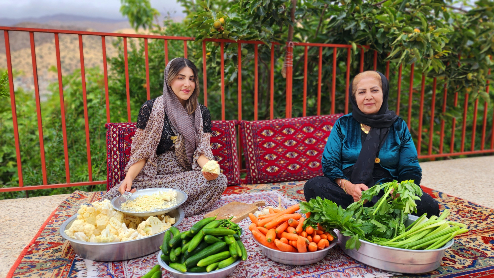 طرز تهیه ترشی هفت بیجار خانگی...