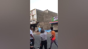 فیلم هولناک از فرو ریختن منزل مسکونی در دماوند فیلم هولناک از فرو ریختن منزل مسکونی در دماوند