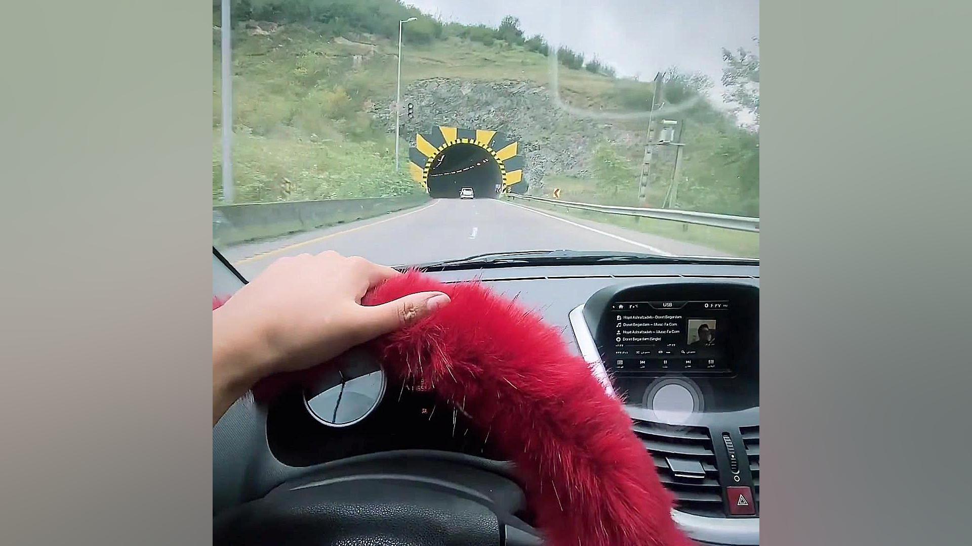 مستی قشنگه ولی با ادمش