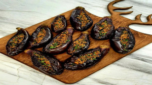 طرز تهیه ترشی بادمجان شکم پر ب...