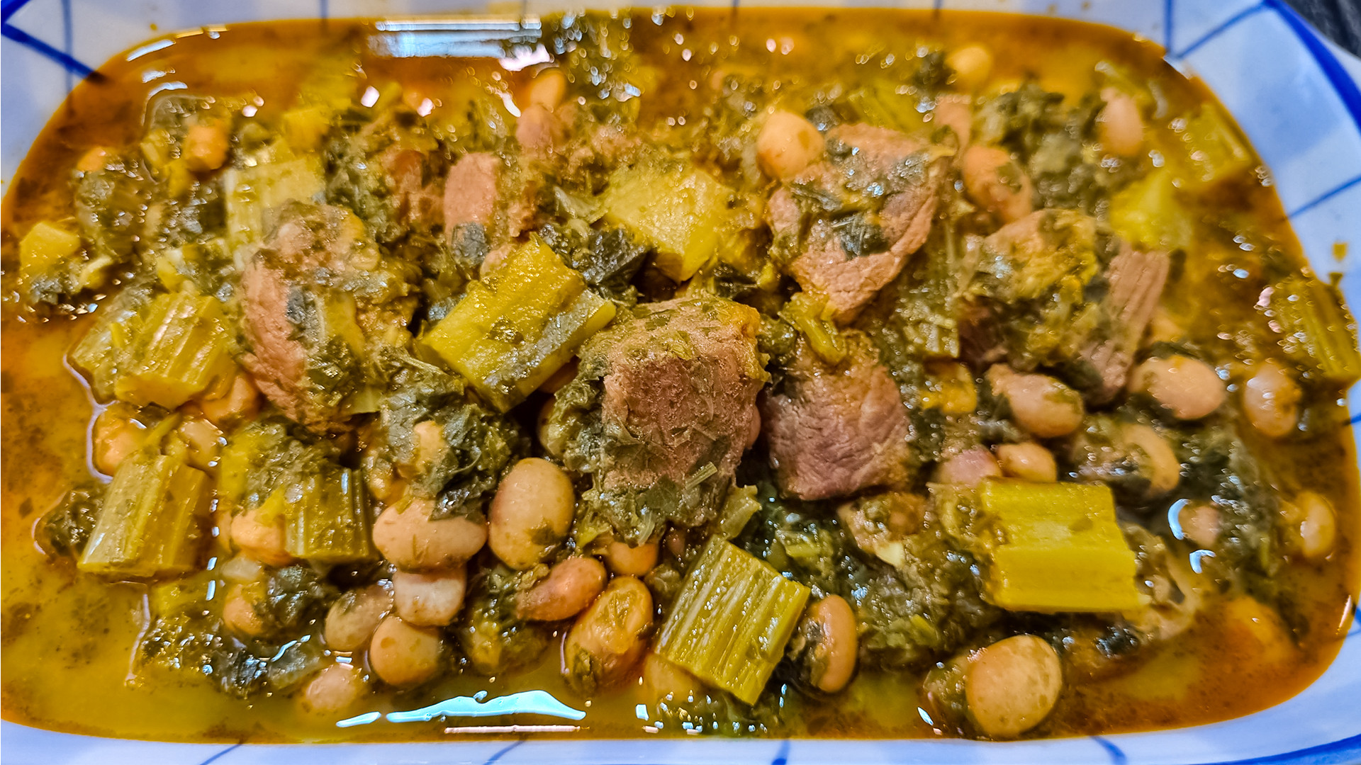 طرز تهیه خورش کرفس خوشمزه به ر...