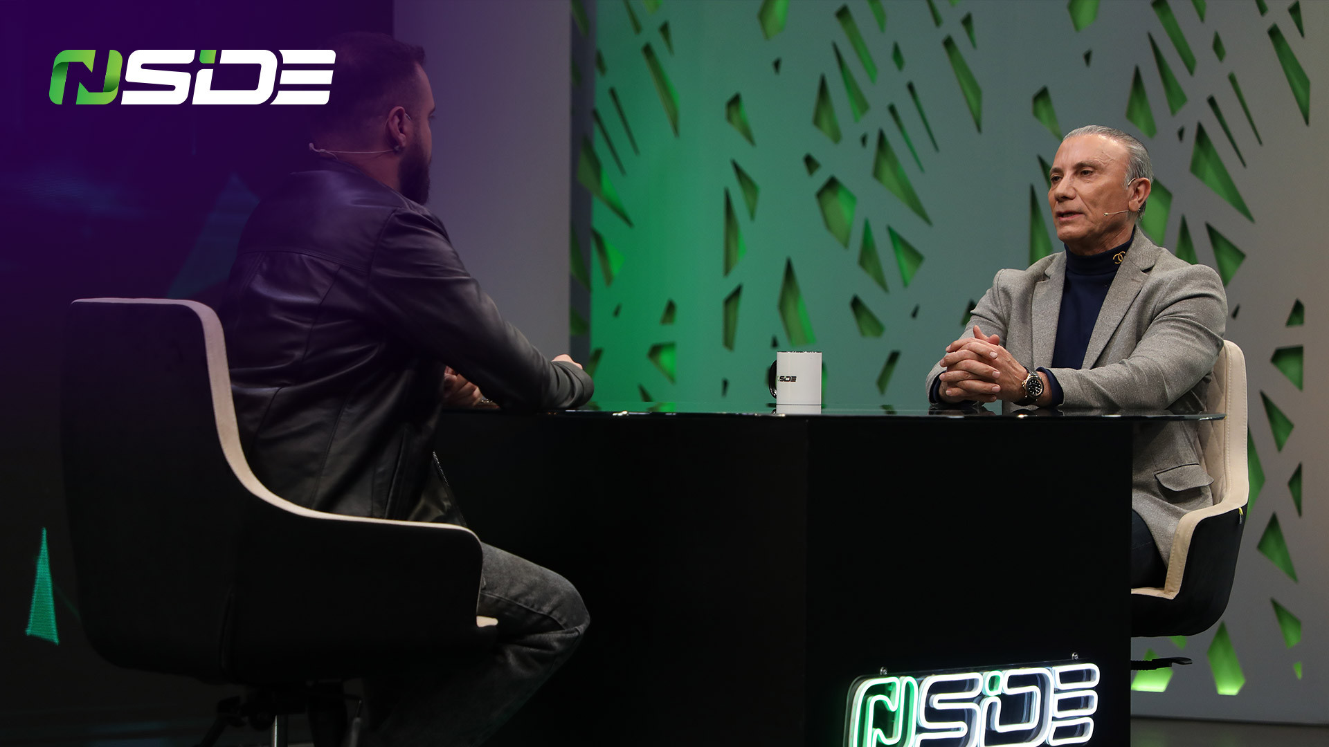 گفتگو با حمید درخشان؛ بازیکن و...