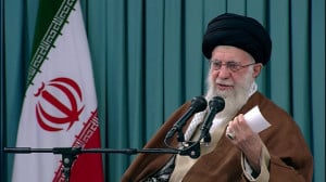 ایران قوی باید ورزش قوی داشته باشد ایران قوی باید ورزش قوی داشته باشد