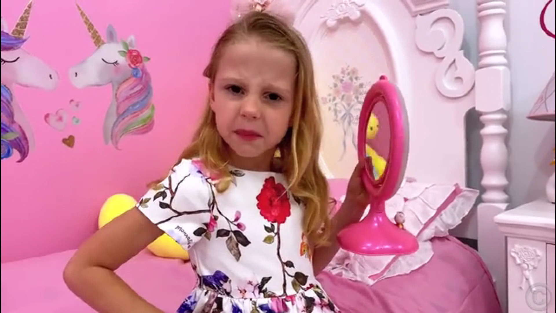 برنامه کودک ناستیا بازی با باد...