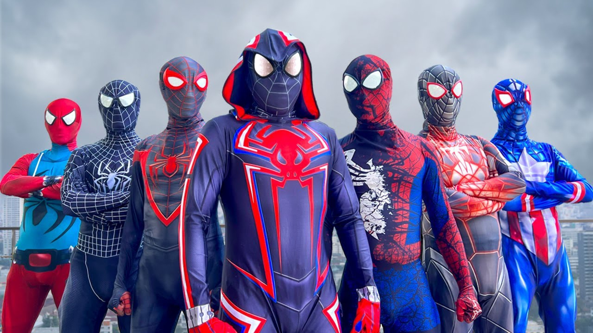 مرد عنکبوتی ، نجات گربه از ماف...