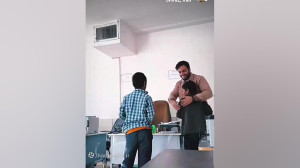 واکنش معلم مجرد به ازدواج 2 دانش آموز خردسال فیلم واکنش معلم مجرد به ازدواج 2 دانش آموز خردسال فیلم
