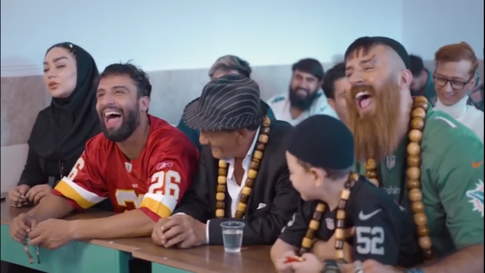 کلیپ طنز  حامد تبریزی زنگ اخر...