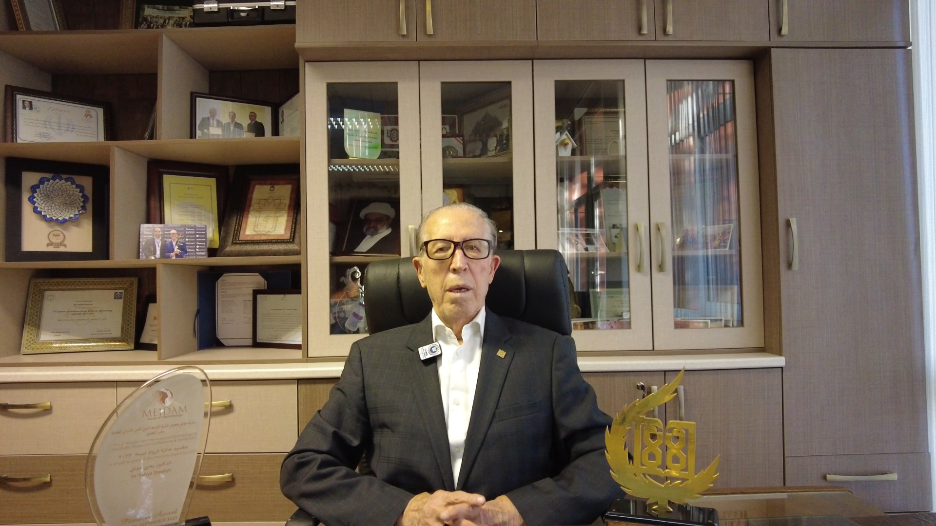 اعطای جایزه پیشکسوت برتر متخصص...