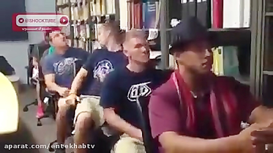 فیلم ویدیو چند توریست خارجی بع...