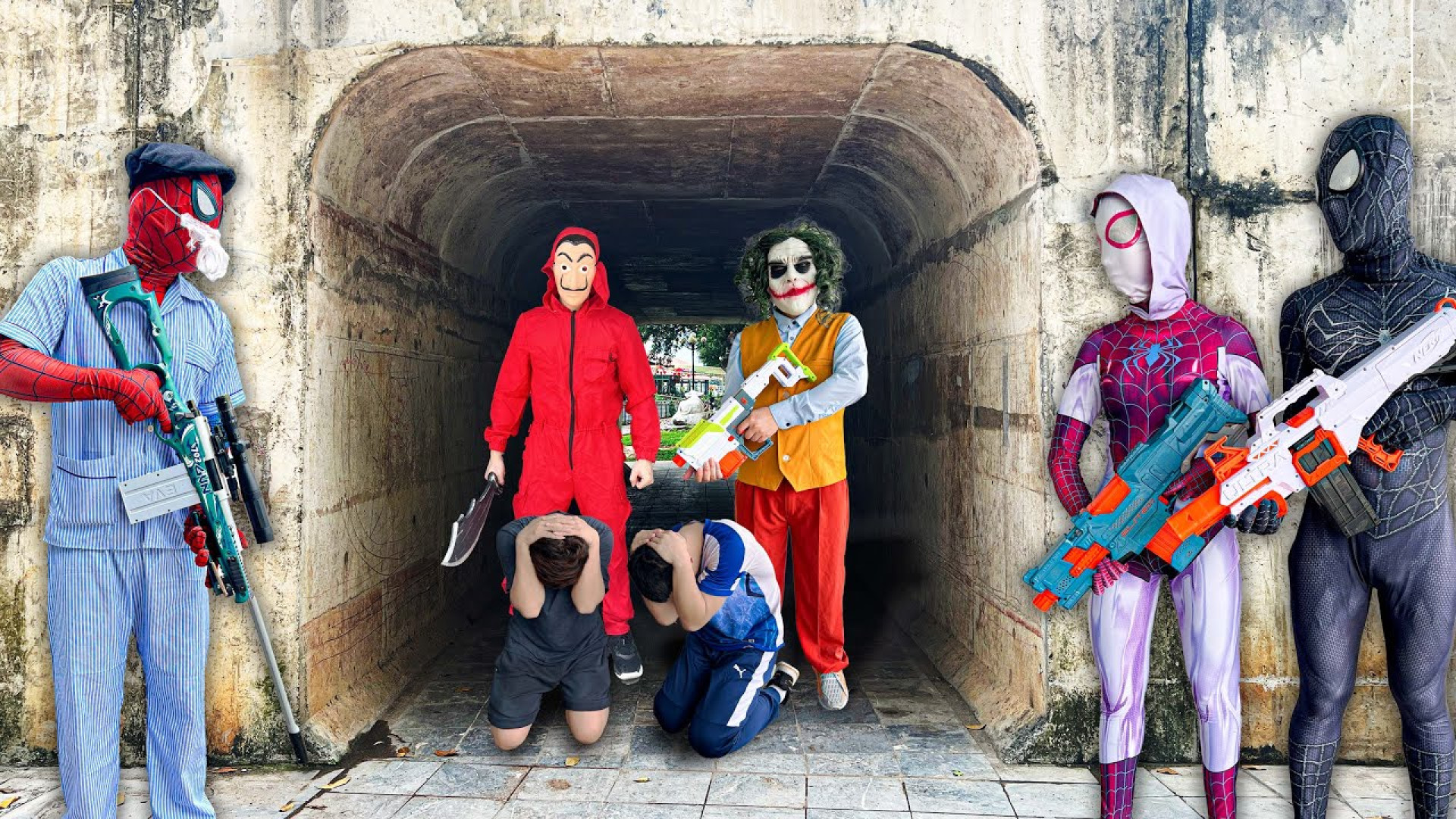 مردعنکبوتی عنکبوت اهنی جاسوس ق...