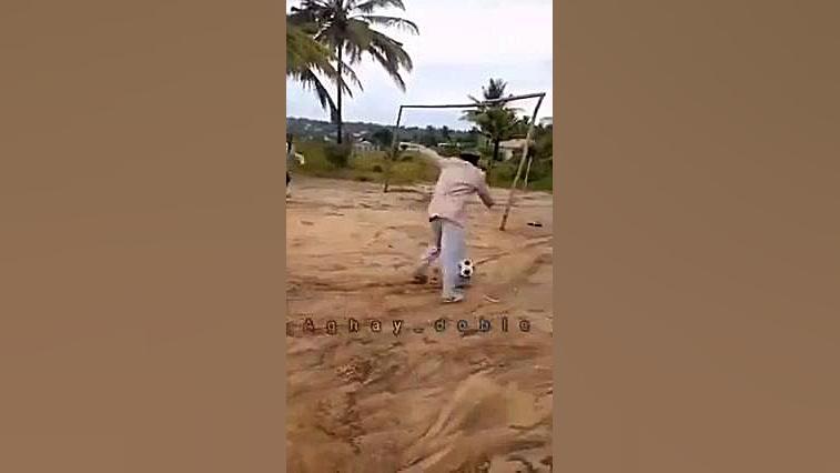 عجب شوتی زد کاضم کاکرو!!!