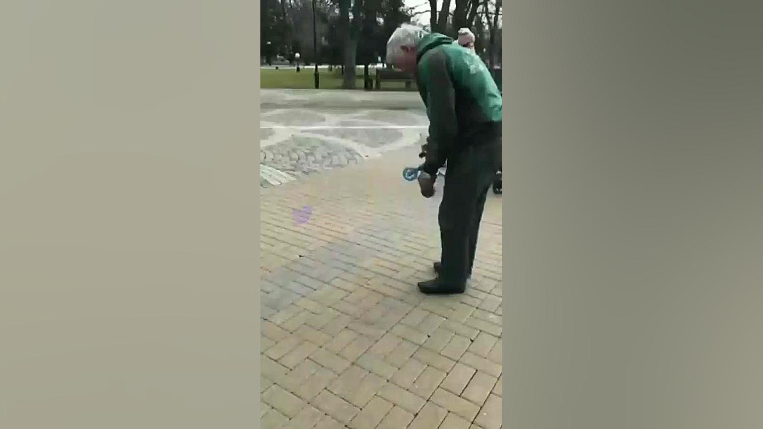 هنرشو پشمام