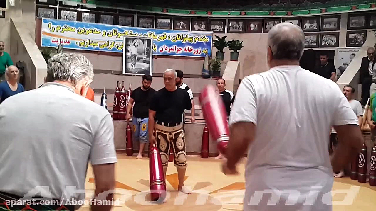 میل بازی و میل گیری یکدست،توسط...