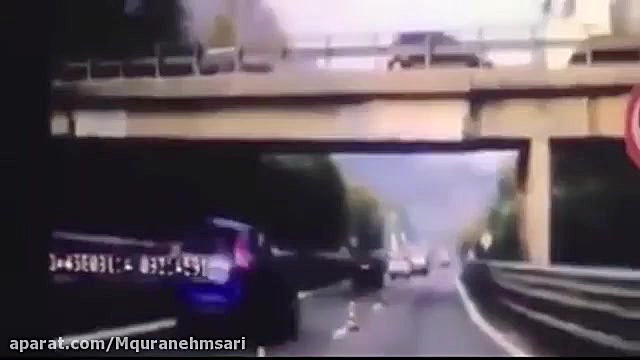 لحظه تخریب پل زیر بار سنگین خو...