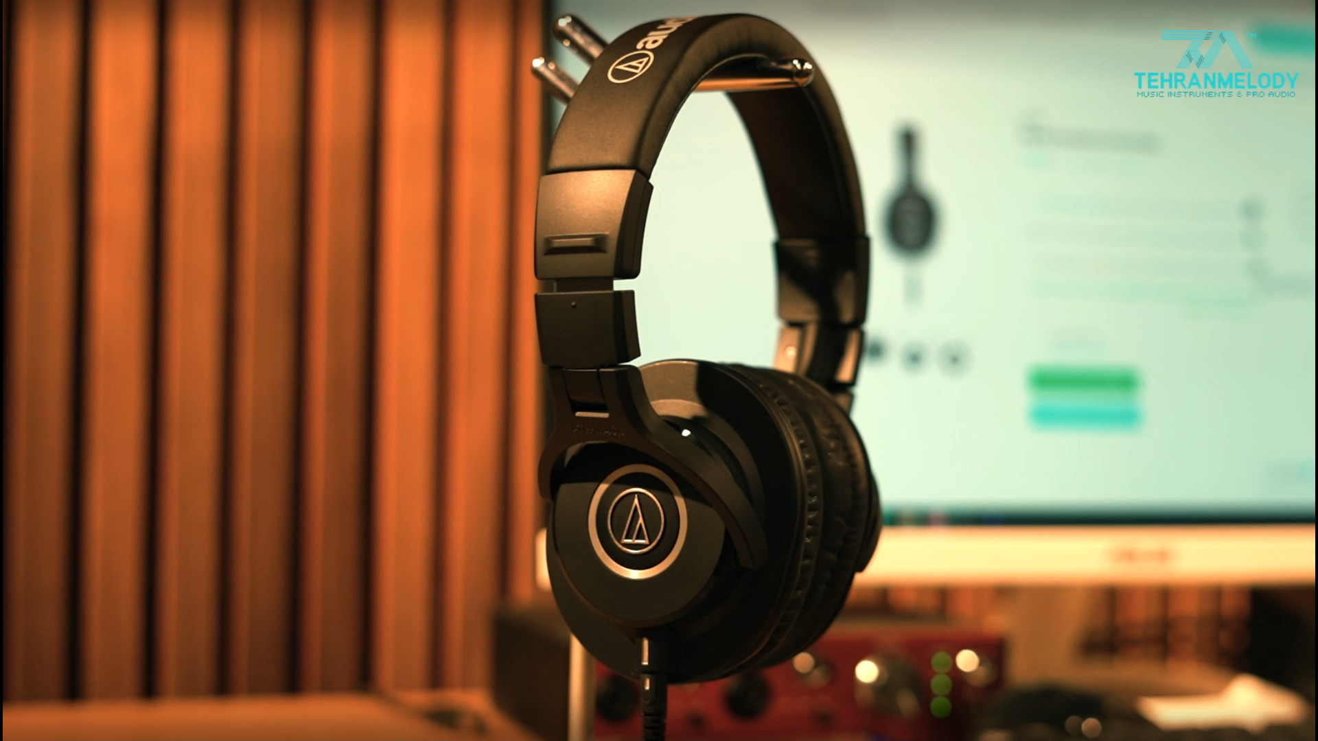 قیمت خرید فروش هدفون آدیو تکنیکا Audio-Technica ATH-M40x قیمت خرید فروش هدفون آدیو تکنیکا Audio-Technica ATH-M40x