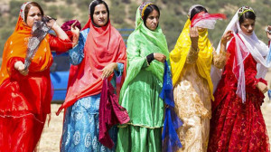 آهنگ شاد لری لیوه لیوه پرستم
