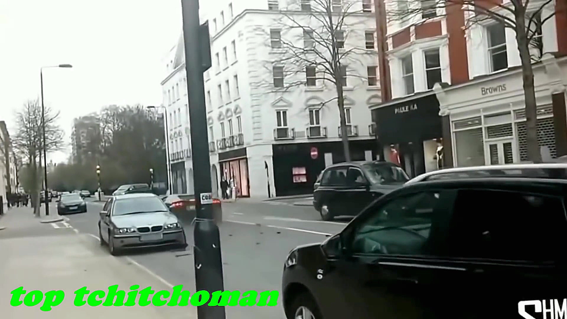 تصادف سوپر لوکس ها