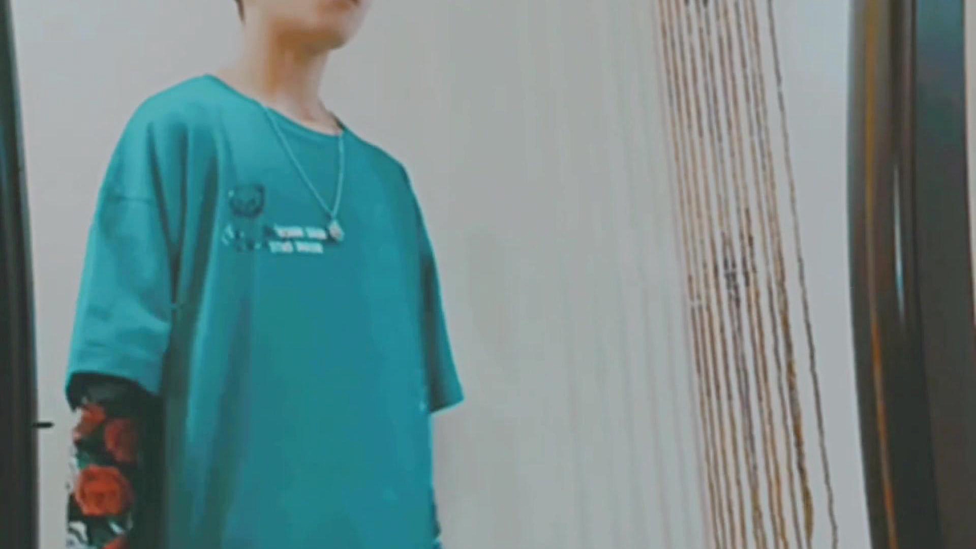 وقتی می‌خوای با دوستات بری بیر...