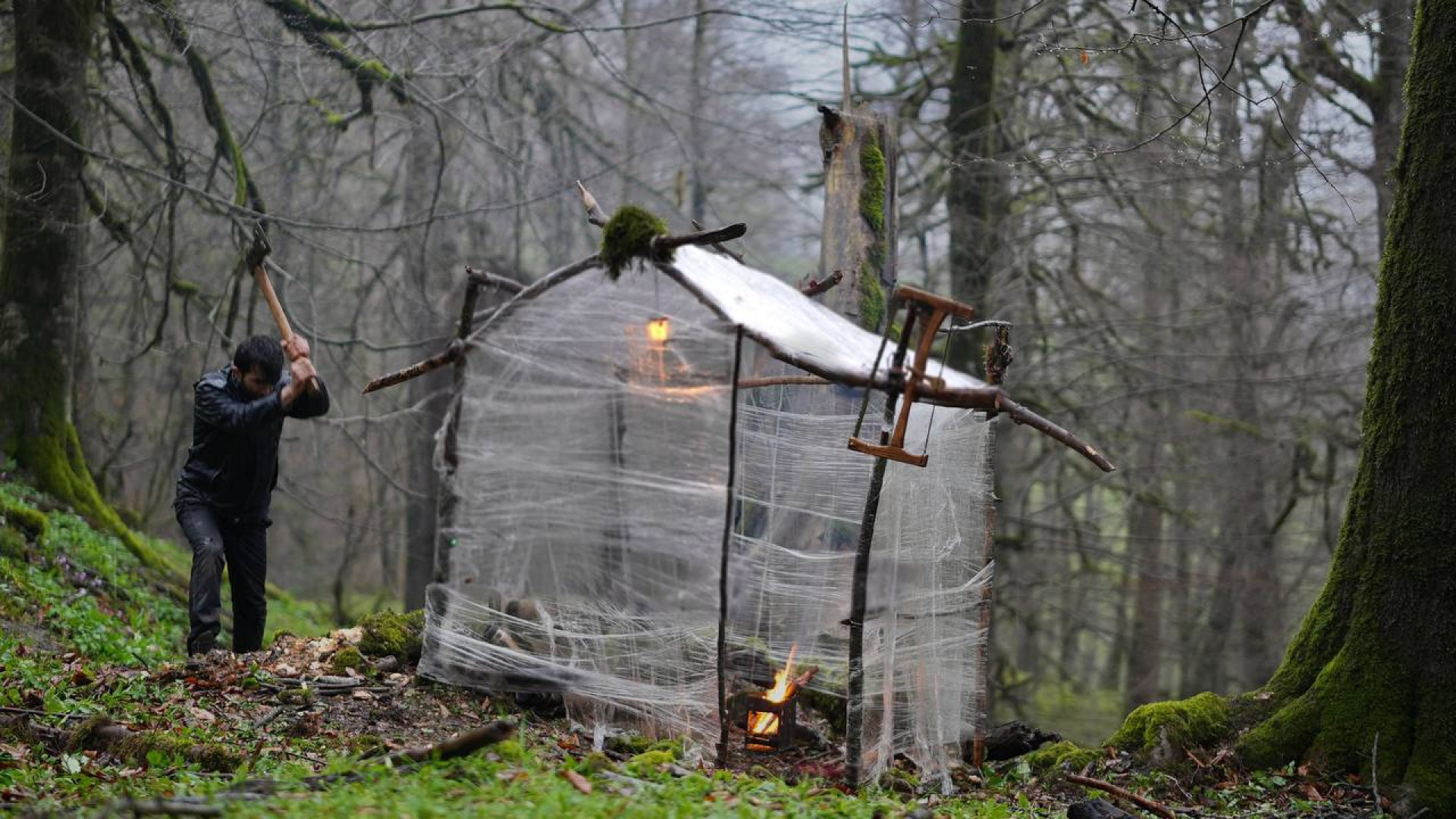 درست کردن کلبه نایلونی و کمپین...