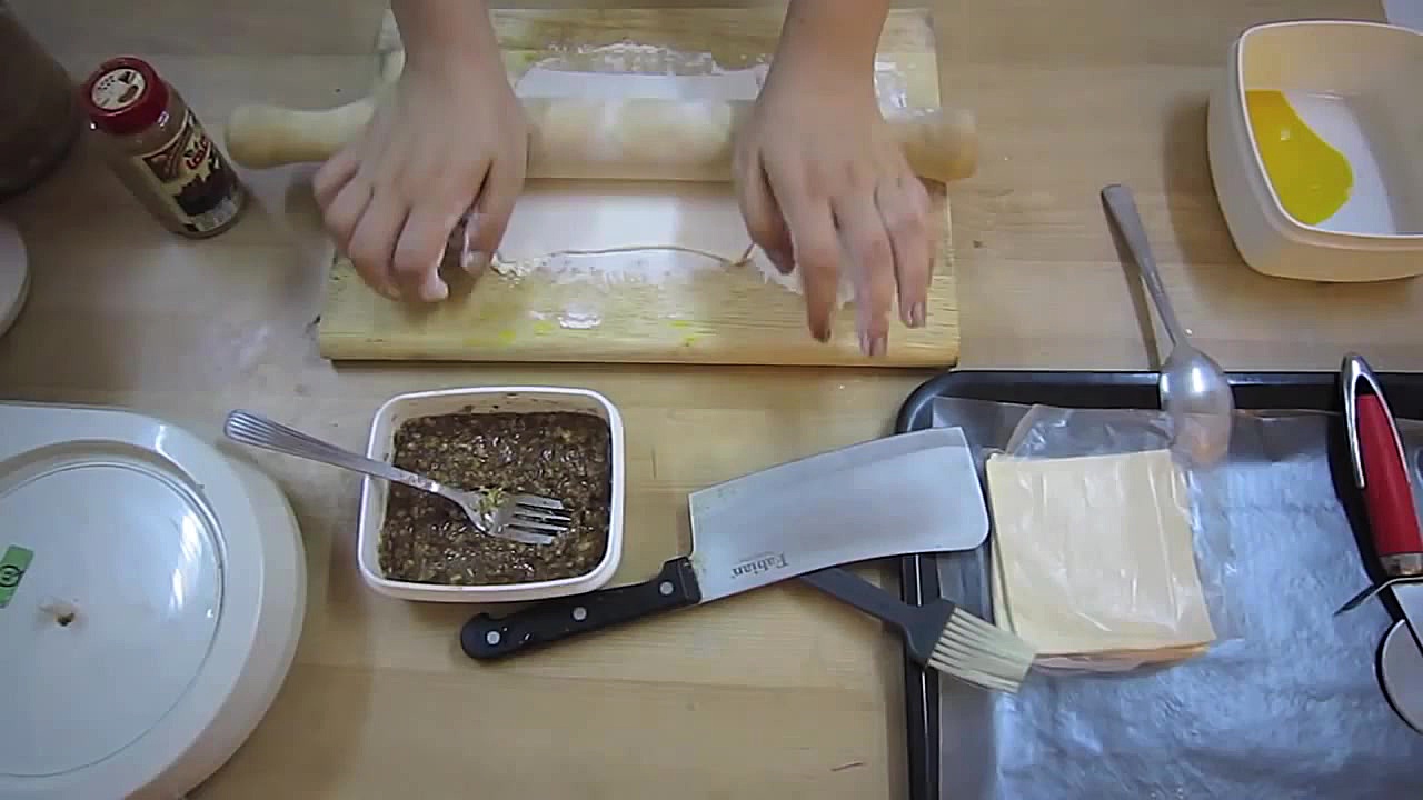 شیرینی گردویی دارچینی