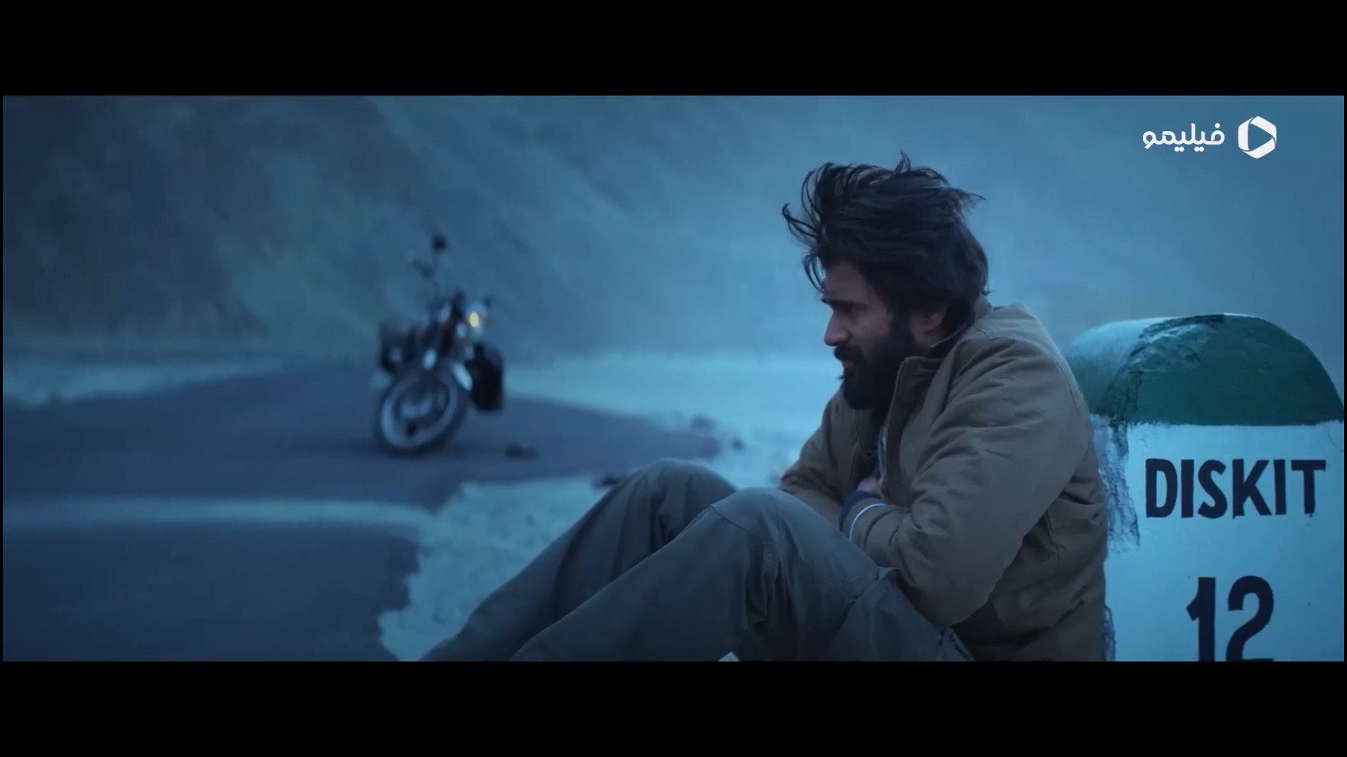 تریلر فیلم رفیق عزیز Dear Comrade زمان171ثانیه